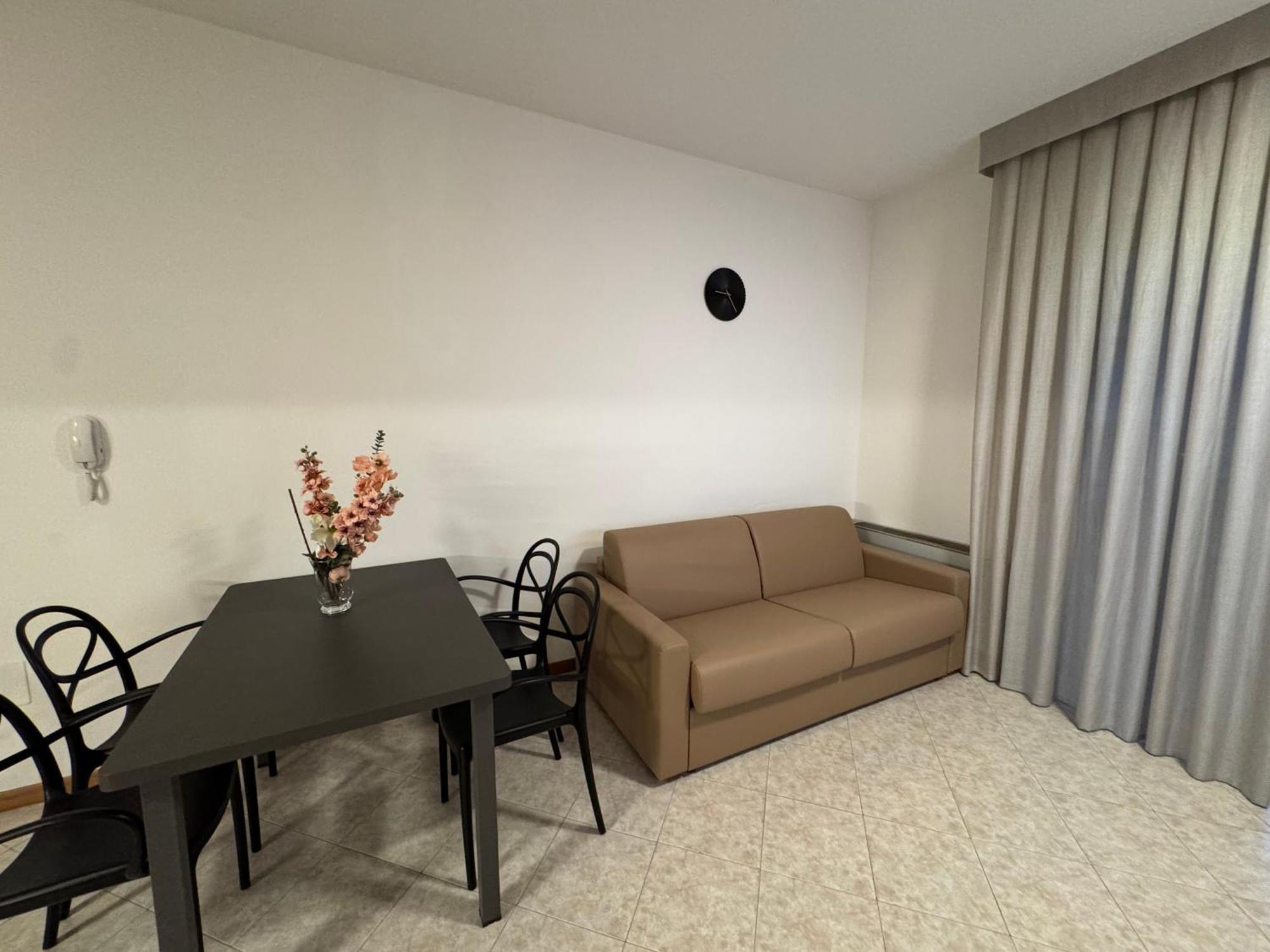 Residence Le Spiagge Ρίμινι Εξωτερικό φωτογραφία